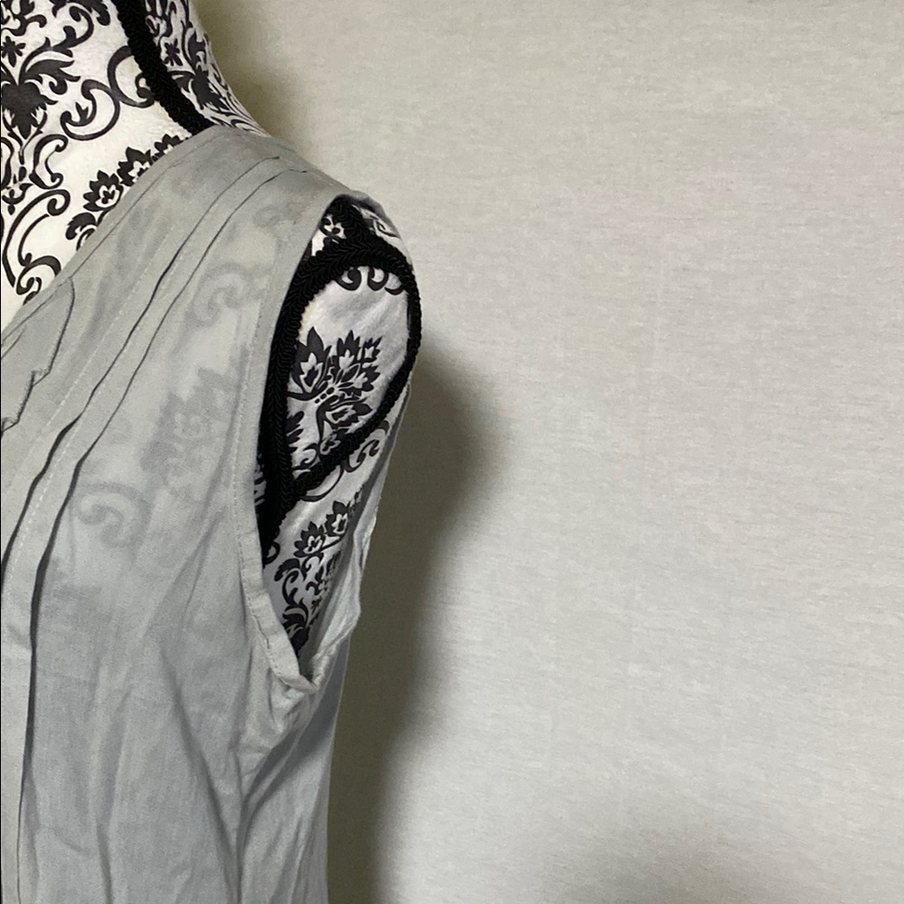 Soft Blue Ruffled Pleated Blouse - Picture 4 of 9